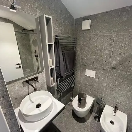 The Frame Marina Appartement *